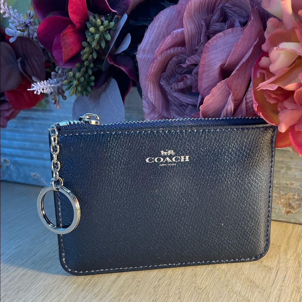 💙 Coach Blue Leather wallet with key ring